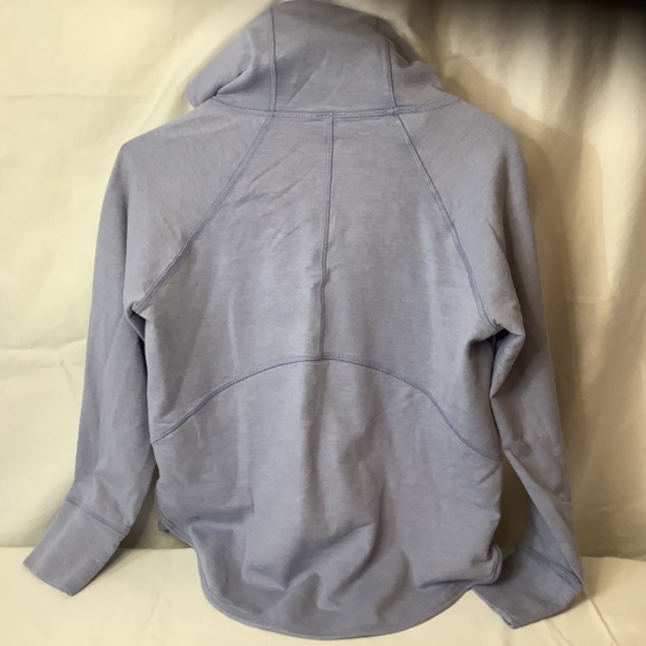 EUC LuLulemon Blue hoodie sz. 8 - Picture 6 of 11